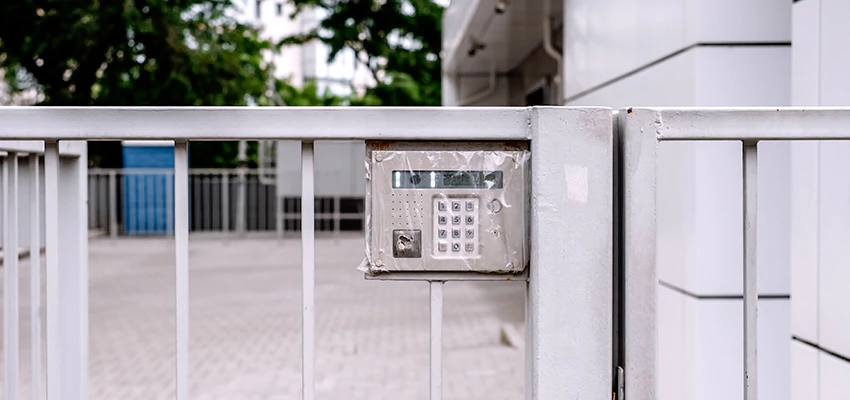 Gate Locks For Metal Gates in Palm Beach Gardens, Florida