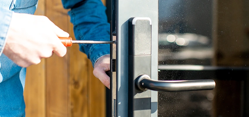 Aluminium Door Lock Replacement in Palm Beach Gardens, Florida