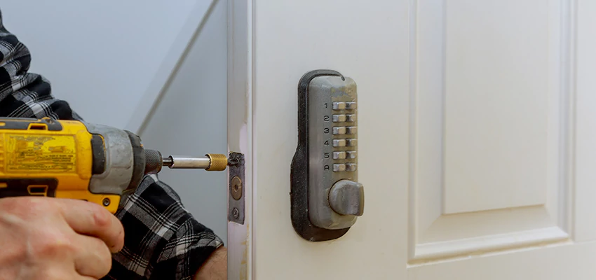 Digital Locks For Home Invasion Prevention in Palm Beach Gardens, FL